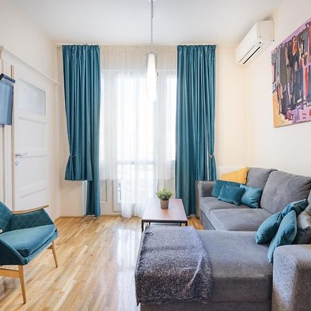 Bpr Blue Paradise Apartment With A/C 부다페스트 외부 사진