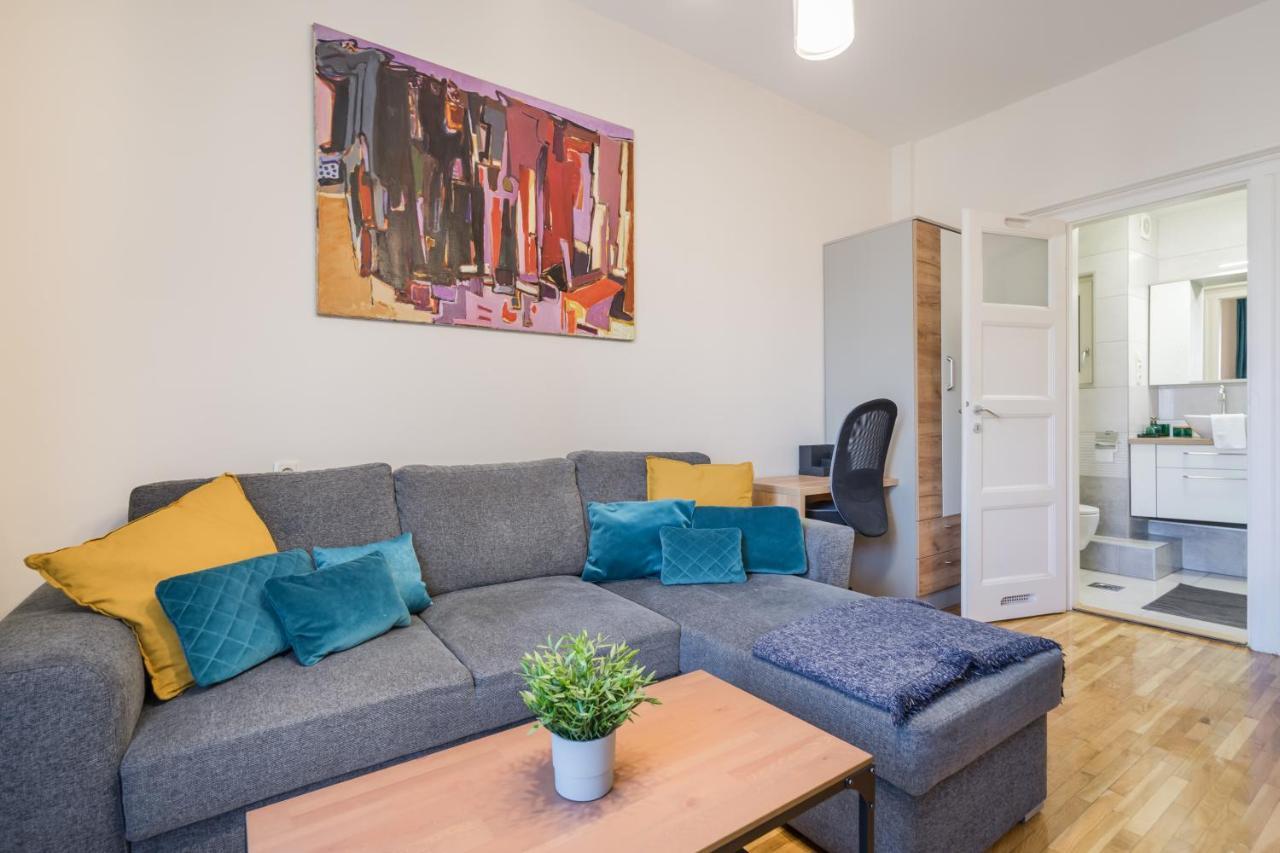 Bpr Blue Paradise Apartment With A/C 부다페스트 외부 사진